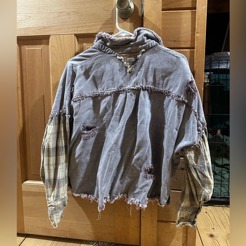 Distressed Shacket - Picture 2 of 3